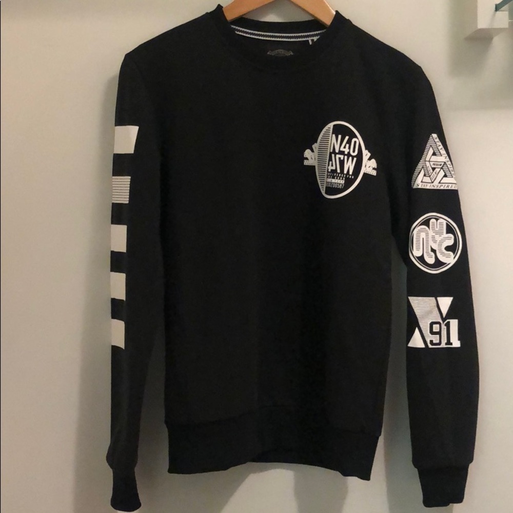 Men crew neck pullover sweater